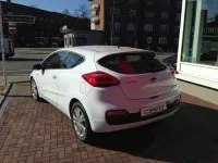 Gebraucht Kia ProCeed Edition 7 135 PS (99 kW) 2014 Weiß Kleinwagen