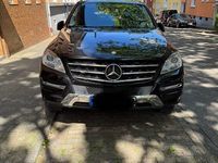 Gebraucht Mercedes ML250 204 PS (150 kW) 2011 Schwarz SUV