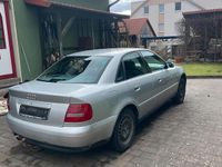 Gebraucht Audi A4 101 PS (74 kW) 2000 Silber Limousine