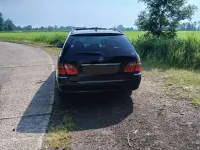 Gebraucht Mercedes E220 Avantgarde 170 PS (125 kW) 2006 Schwarz Kombi
