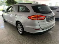 Usado Ford Mondeo 150 CV (110 kW) 2022 Negro Familiar