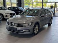 Gebraucht VW Passat 122 PS (89 kW) 2023 Moonstone gray Kombi