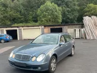 Gebraucht Mercedes E320 224 PS (164 kW) 2005 Blau Kombi