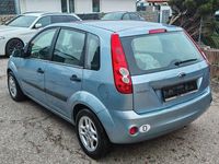 Gebraucht Ford Fiesta Style 80 PS (58 kW) 2007 Blau Kleinwagen