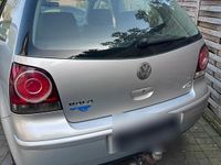 Gebraucht VW Polo 64 PS (47 kW) 2006 Silber Kleinwagen