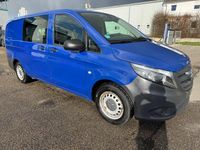 Gebraucht Mercedes Vito 163 PS (119 kW) 2017 Blau Van