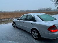 Gebraucht Mercedes E280 Sport 190 PS (139 kW) 2008 Silber Limousine