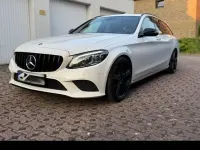 Gebraucht Mercedes C300 258 PS (189 kW) 2018 Weiß Kombi