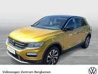Gebraucht VW T-Roc Active 150 PS (110 kW) 2021 Kurkumagelb metallic/schwarz SUV