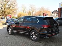 Gebraucht VW Touareg Elegance 286 PS (210 kW) 2018 Schwarz SUV