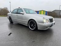 Gebraucht Mercedes 200 116 PS (85 kW) 2000 Silber Limousine