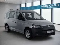 Usado VW Caddy 114 HP (83 kW) 2023 Prateado Monovolume