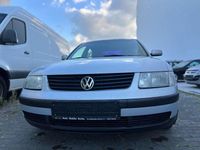Gebraucht VW Passat Trendline 90 PS (66 kW) 1998 Silber Limousine