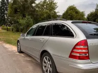 Gebraucht Mercedes C220 Avantgarde 150 PS (110 kW) 2004 Silber Kombi