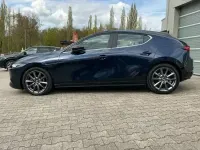Gebraucht Mazda 3 Selection 150 PS (110 kW) 2022 Deep crystal blue Limousine