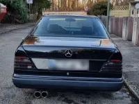 Gebraucht Mercedes 230 137 PS (100 kW) 1989 Schwarz Coupé