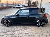Gebraucht Mini John Cooper Works 231 PS (169 kW) 2018 Grün Kleinwagen