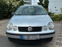 Gebraucht VW Polo 75 PS (55 kW) 2002 Grau Limousine