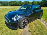 Usata Mini Cooper SE 135 kW (184 CV) 2023 Nero Utilitaria