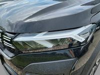 Neu Dacia Jogger Expression 110 PS (80 kW) 2025 Schwarz Van / Kleinbus