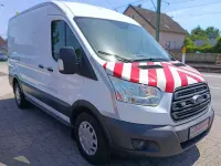 Gebraucht Ford Transit 131 PS (96 kW) 2019 Weiß Van / Kleinbus