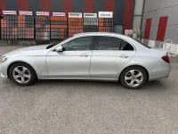 Gebraucht Mercedes E200 Avantgarde 184 PS (135 kW) 2017 Silber Limousine