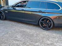 Gebraucht BMW 525 204 PS (150 kW) 2010 Schwarz Kombi