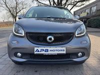 Gebraucht Smart ForFour Passion 71 PS (52 kW) 2019 Silber Kleinwagen