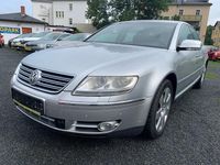 Second-hand VW Phaeton 334 CP (245 kW) 2004 Argintiu Berlinǎ
