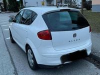 Gebraucht Seat Altea 105 PS (77 kW) 2010 Weiß Van / Kleinbus