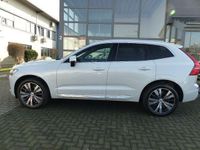 Gebraucht Volvo XC60 Plus 197 PS (144 kW) 2022 Crystal white SUV