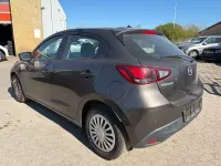 Usata Mazda 2 90 CV (66 kW) 2016 Grigio Berlina