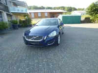 Gebraucht Volvo V60 Ocean Race 150 PS (110 kW) 2012 Ocean blue Kombi