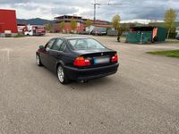 Gebraucht BMW 323 170 PS (125 kW) 2000 Blau Limousine