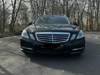 Gebraucht Mercedes E250 Avantgarde 204 PS (150 kW) 2012 Schwarz Kombi