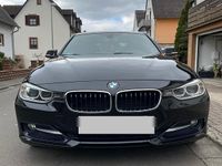 Gebraucht BMW 318 142 PS (104 kW) 2012 Schwarz Limousine