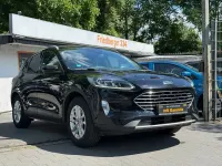 Gebraucht Ford Kuga Titanium 190 PS (139 kW) 2022 Schwarz SUV