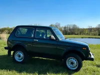Second-hand Lada niva 82 CP (60 kW) 2010 Verde SUV
