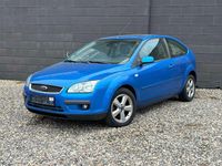 Gebraucht Ford Focus Titanium 109 PS (80 kW) 2006 Blau Limousine