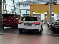 Gebraucht Audi A4 S-Line 204 PS (150 kW) 2022 Gletscherweiss Kombi