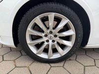 Gebraucht Volvo V90 Momentum 235 PS (172 kW) 2017 Weiss Kombi