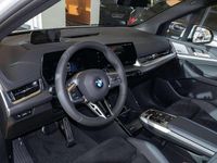 Neu BMW 223 Active Tourer M Sport 204 PS (150 kW) 2025 Alpinweiss iii Van / Kleinbus