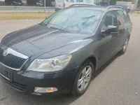Brugt Skoda Octavia 90 HK (66 kW) 2009 Sort Stationcar