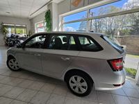 gebraucht Skoda Fabia Combi 1.0 MPI Active