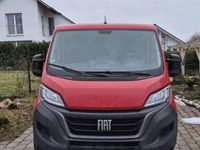 Gebraucht Fiat Ducato 140 PS (102 kW) 2022 Rot Van