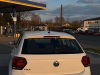 Second-hand VW Polo Trendline 75 CP (55 kW) 2018 Alb Hatchback