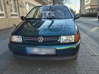 Gebraucht VW Polo 60 PS (44 kW) 1997 Grün Kombi
