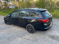 Gebraucht Opel Astra Business Edition 105 PS (77 kW) 2022 Schwarz Kombi