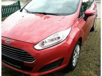 Gebraucht Ford Fiesta Ambiente 60 PS (44 kW) 2016 Rot Kleinwagen