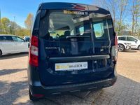 Gebraucht Dacia Dokker Ambiance 83 PS (61 kW) 2015 Blau Van / Kleinbus